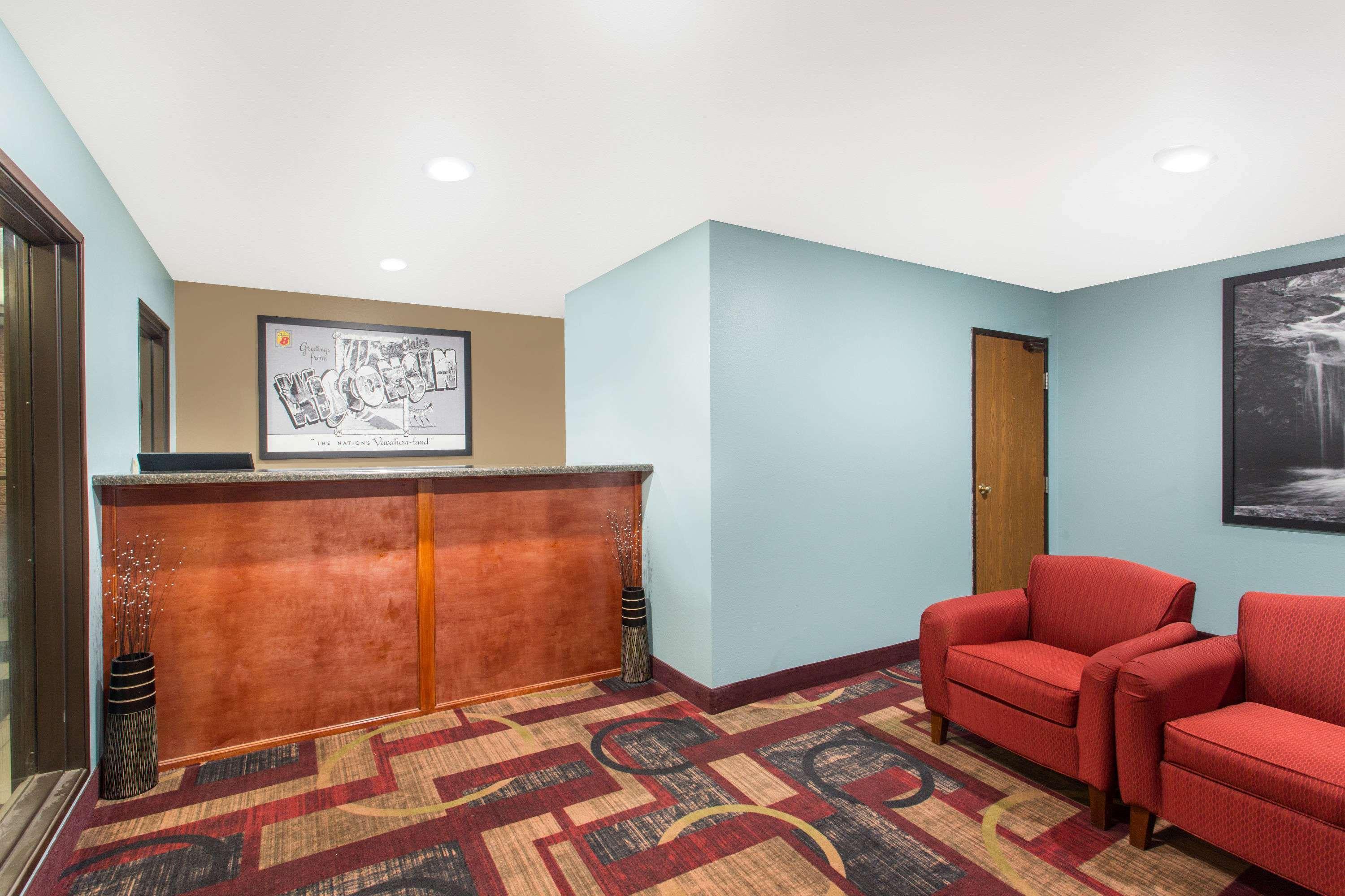 Super 8 By Wyndham Eau Claire I-94 Motel Exterior photo
