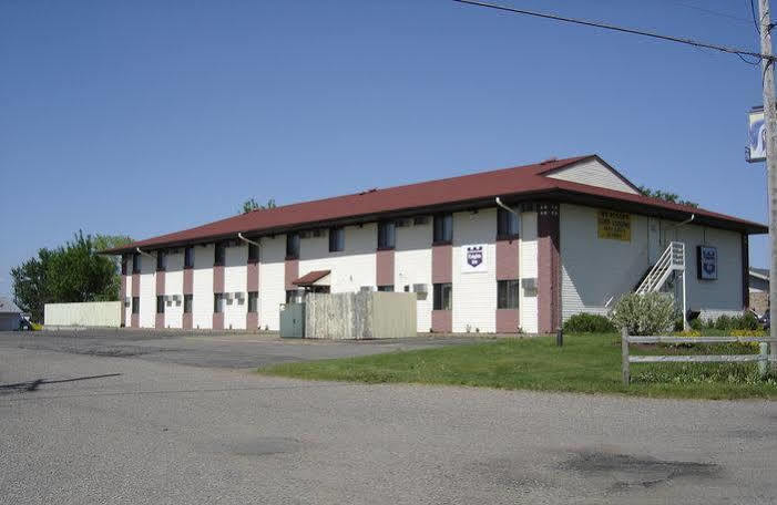 Super 8 By Wyndham Eau Claire I-94 Motel Exterior photo